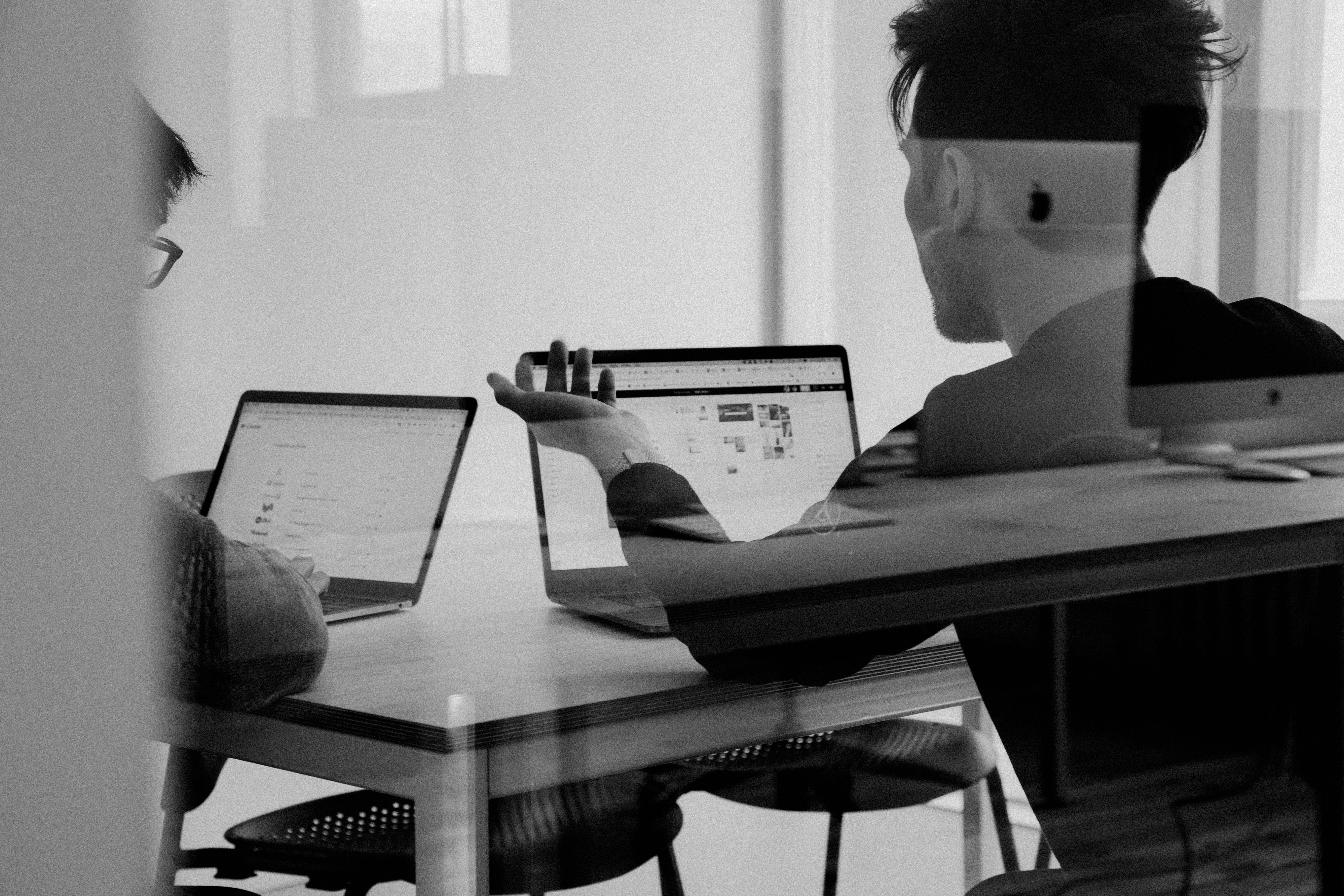 Transparent payroll pricing per employee from MCS Payroll Support